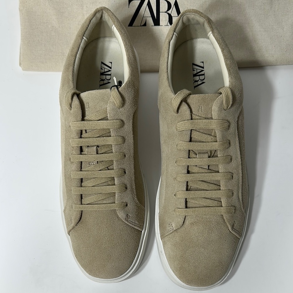 Zara Men's Beige Sneakers